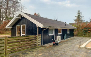 3 Bedroom Nice Home In Glesborg